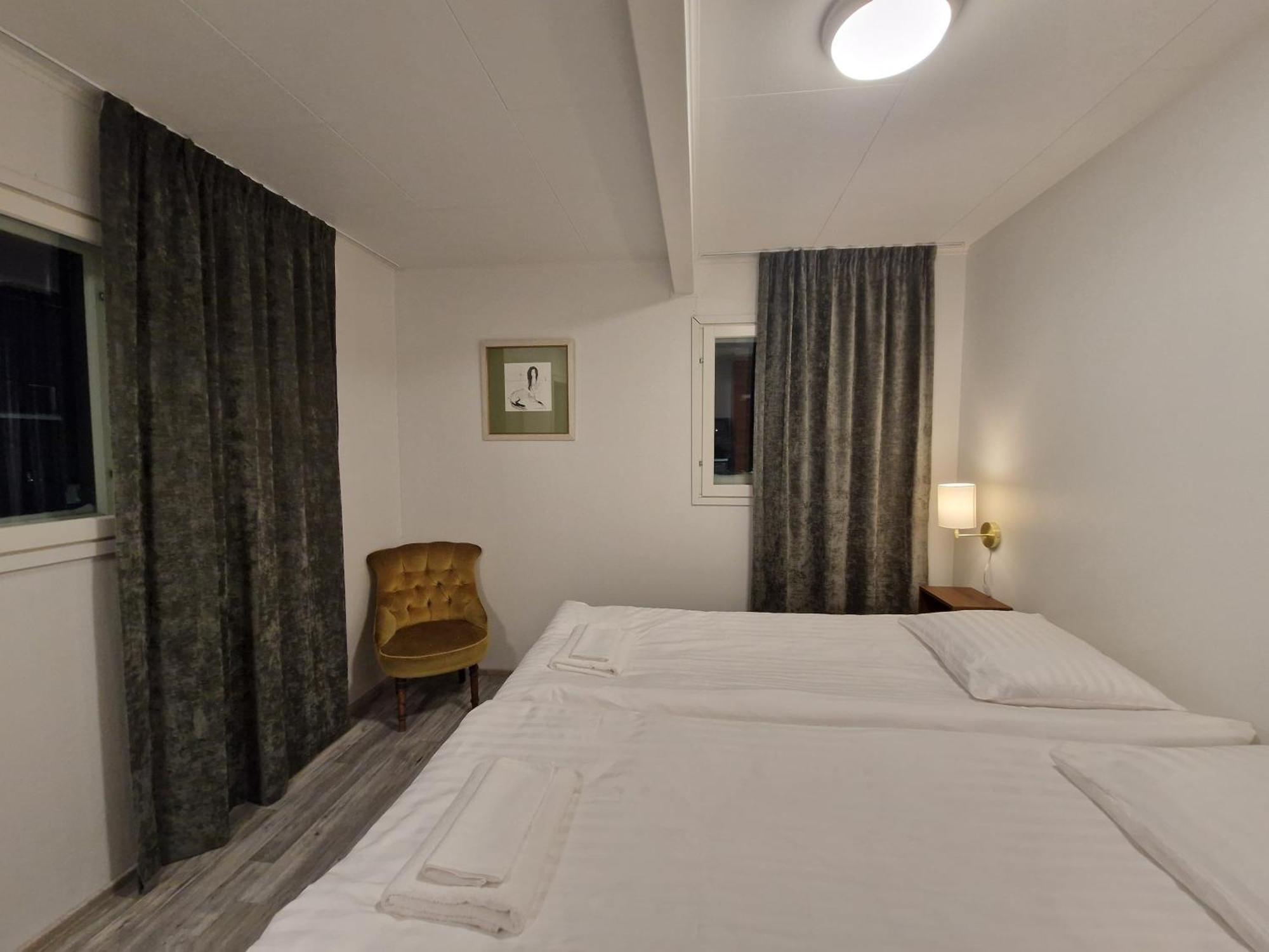 The Sleeping Bear Hotel อีนารี ภายนอก รูปภาพ